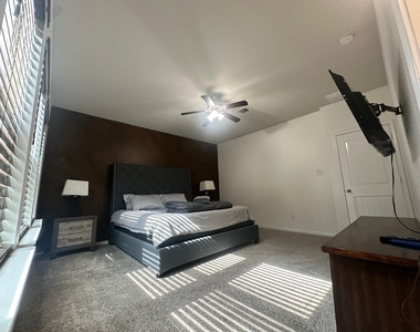 3322 Harvest Meadow Lane - Photo Thumbnail 28