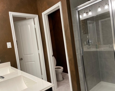 3322 Harvest Meadow Lane - Photo Thumbnail 24