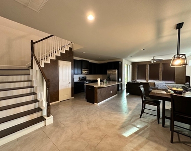 3322 Harvest Meadow Lane - Photo Thumbnail 3
