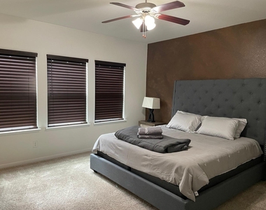 3322 Harvest Meadow Lane - Photo Thumbnail 29
