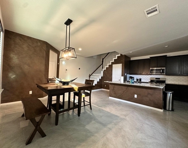 3322 Harvest Meadow Lane - Photo Thumbnail 10