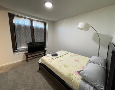 3322 Harvest Meadow Lane - Photo Thumbnail 23