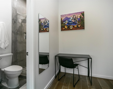 511 Memorial Heights Drive - Photo Thumbnail 31