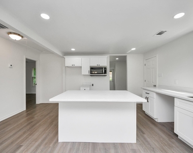 7004 Conley Street - Photo Thumbnail 22