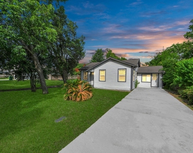 7004 Conley Street - Photo Thumbnail 8