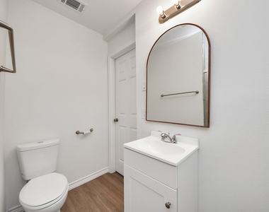 7004 Conley Street - Photo Thumbnail 10