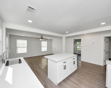 7004 Conley Street - Photo Thumbnail 20