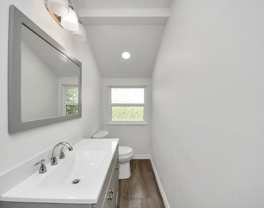 7004 Conley Street - Photo Thumbnail 16