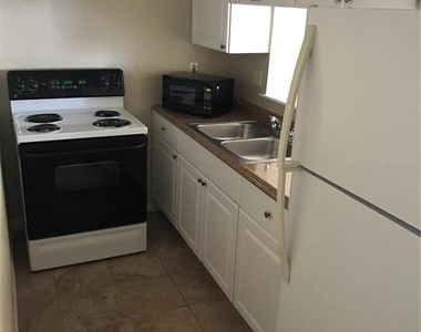 7101 E Bank Drive - Photo Thumbnail 3
