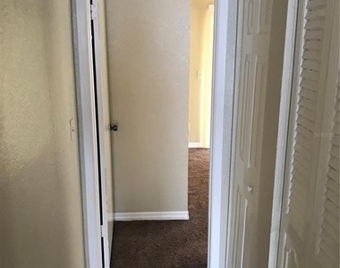 7101 E Bank Drive - Photo Thumbnail 4