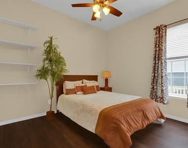 604 Nadina Place - Photo Thumbnail 18