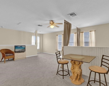 604 Nadina Place - Photo Thumbnail 24