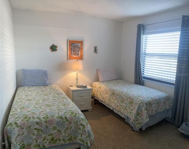 1571 S Atlantic Avenue - Photo Thumbnail 7
