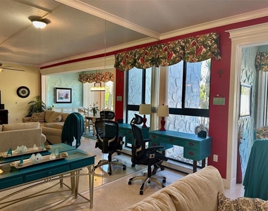500 Park Boulevard S - Photo Thumbnail 4