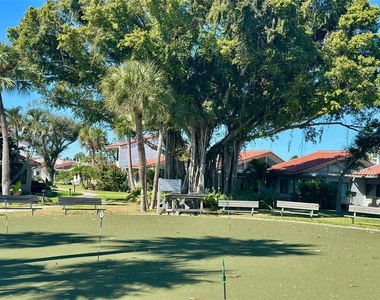 500 Park Boulevard S - Photo Thumbnail 17