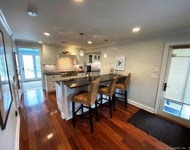 27 Brightwater Road - Photo Thumbnail 12