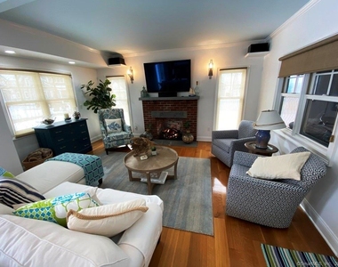 27 Brightwater Road - Photo Thumbnail 16