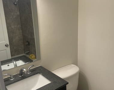 175 Humphrey Street - Photo Thumbnail 4