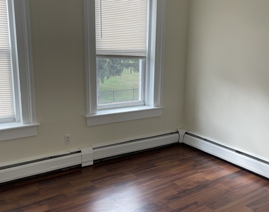 175 Humphrey Street - Photo Thumbnail 1
