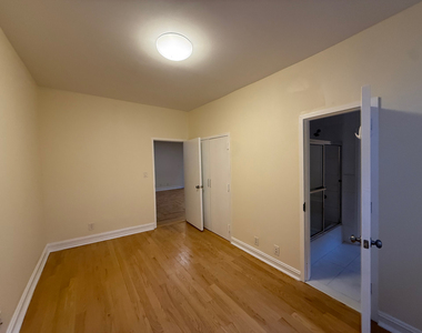 107 East 63rd Street - Photo Thumbnail 7
