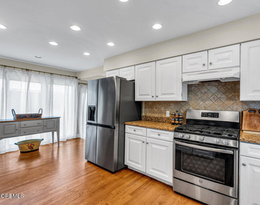 8 Baltimore Boulevard - Photo Thumbnail 5