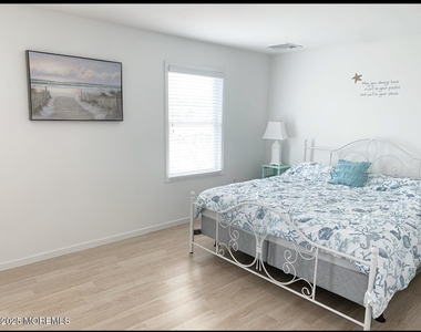 7 Princeton Avenue - Photo Thumbnail 13