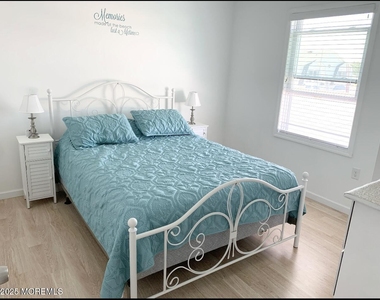 7 Princeton Avenue - Photo Thumbnail 10