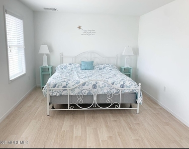 7 Princeton Avenue - Photo Thumbnail 14