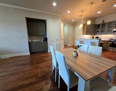 2800 Sandage Avenue - Photo Thumbnail 14