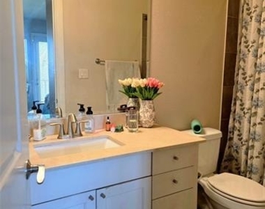 2800 Sandage Avenue - Photo Thumbnail 27