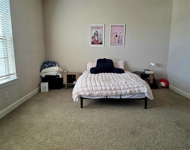 2800 Sandage Avenue - Photo Thumbnail 16