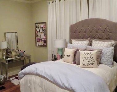 2800 Sandage Avenue - Photo Thumbnail 4