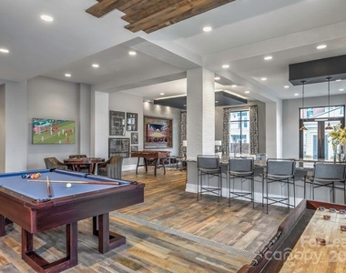 7420 N Rea Park Lane - Photo Thumbnail 2