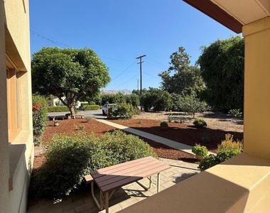 4645 Walnut Avenue - Photo Thumbnail 3