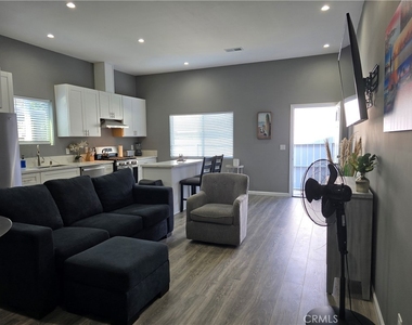 3175 K Street - Photo Thumbnail 5