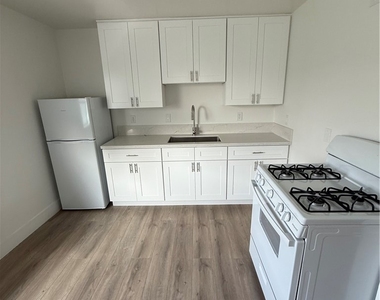 144 W 94th Street - Photo Thumbnail 3