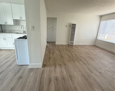 144 W 94th Street - Photo Thumbnail 1