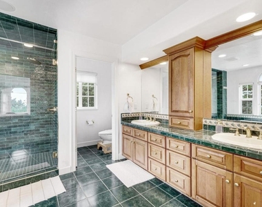 1 Overlook Place - Photo Thumbnail 28