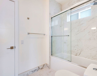 1249 S Holt Avenue - Photo Thumbnail 15