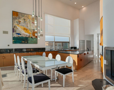 24434 Malibu Road - Photo Thumbnail 12