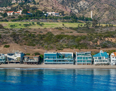 24434 Malibu Road - Photo Thumbnail 23
