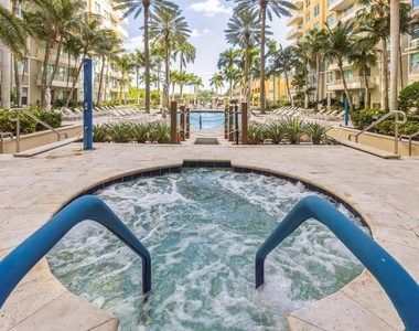 700 E Boynton Beach Boulevard - Photo Thumbnail 21