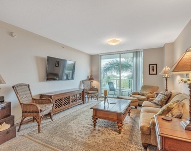 700 E Boynton Beach Boulevard - Photo Thumbnail 28