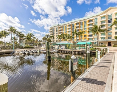 700 E Boynton Beach Boulevard - Photo Thumbnail 24