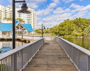700 E Boynton Beach Boulevard - Photo Thumbnail 12