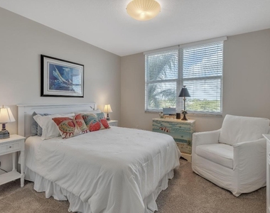 700 E Boynton Beach Boulevard - Photo Thumbnail 30