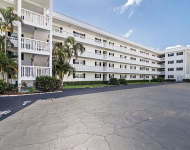 907 Marina Drive - Photo Thumbnail 3