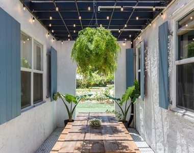 717 Forest Hill Boulevard - Photo Thumbnail 50