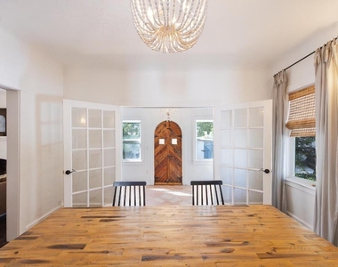 717 Forest Hill Boulevard - Photo Thumbnail 7