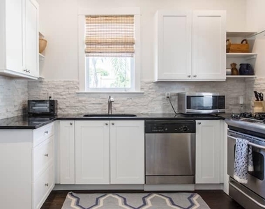 717 Forest Hill Boulevard - Photo Thumbnail 67